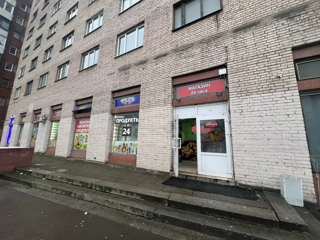 коммерция в Санкт-Петербурге по адресу: Ветеранов проспект, 78, литера А