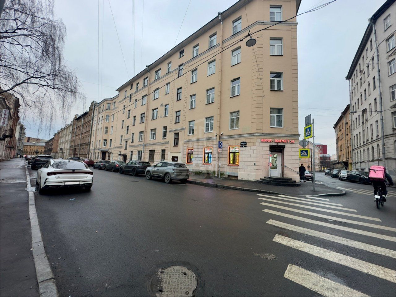 двухкомнатная квартира в Санкт-Петербург по адресу: Коломенская ул., 46