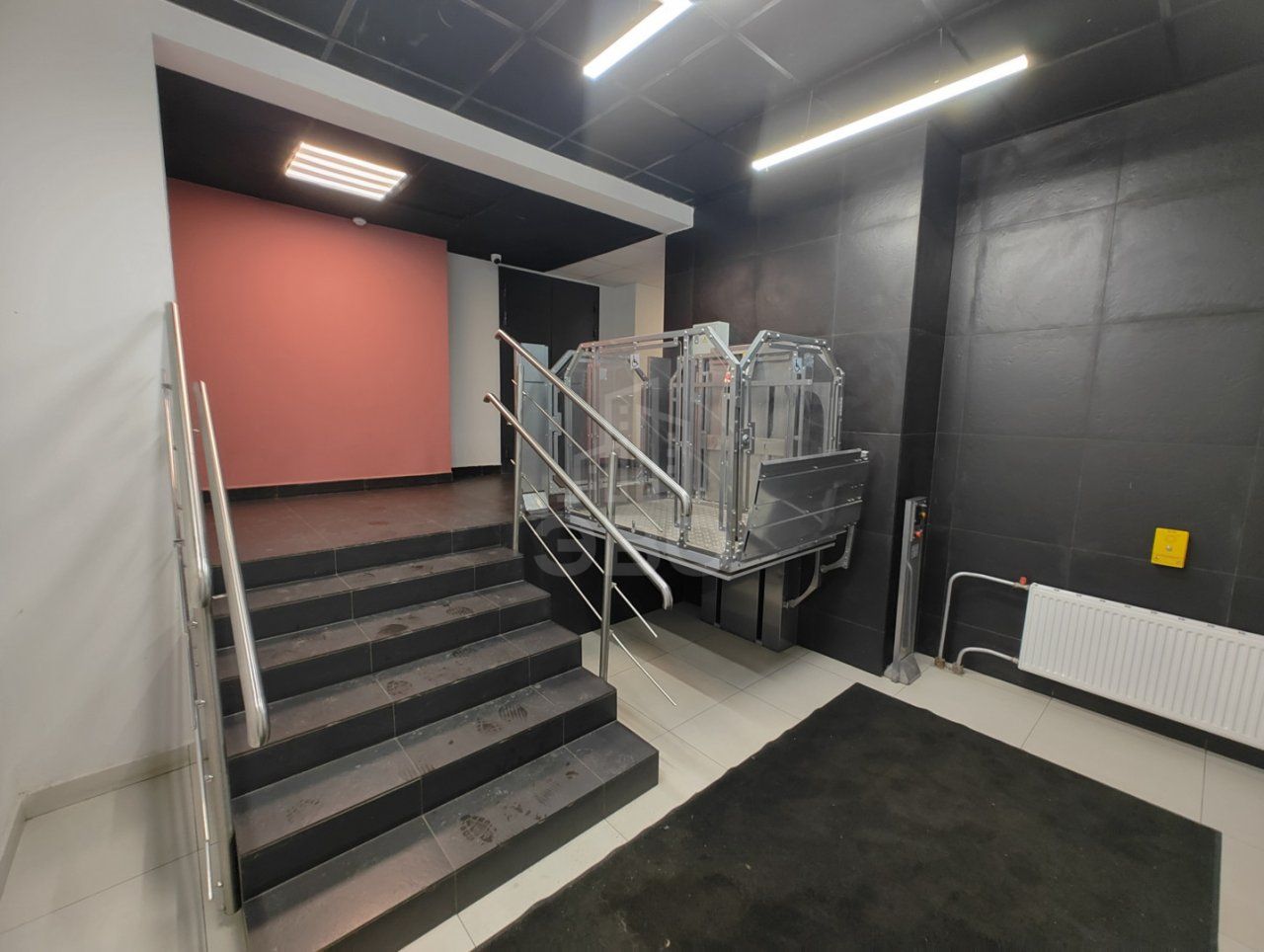 однокомнатная квартира в Санкт-Петербурге по адресу: Арцеуловская аллея, 19