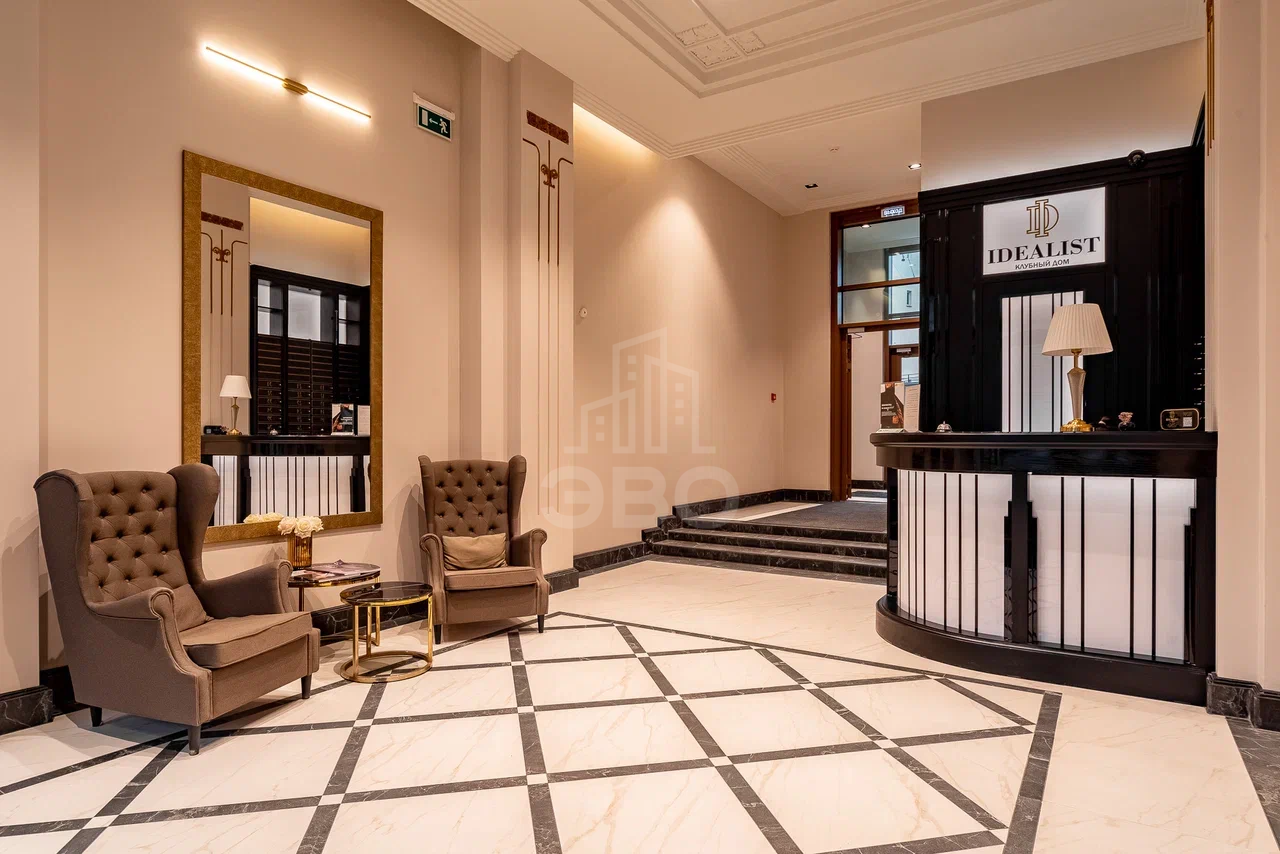 четырехкомнатная квартира в Санкт-Петербург по адресу: Малодетскосельский проспект, 40