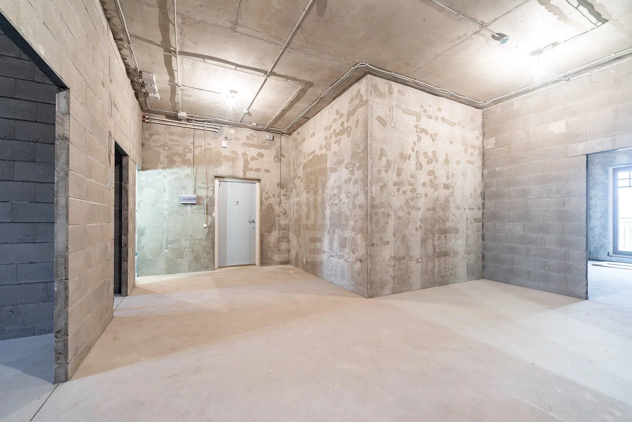 четырехкомнатная квартира в Санкт-Петербург по адресу: Малодетскосельский проспект, 40