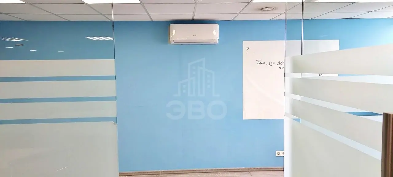 коммерция в Санкт-Петербурге по адресу: Оптиков ул., 4