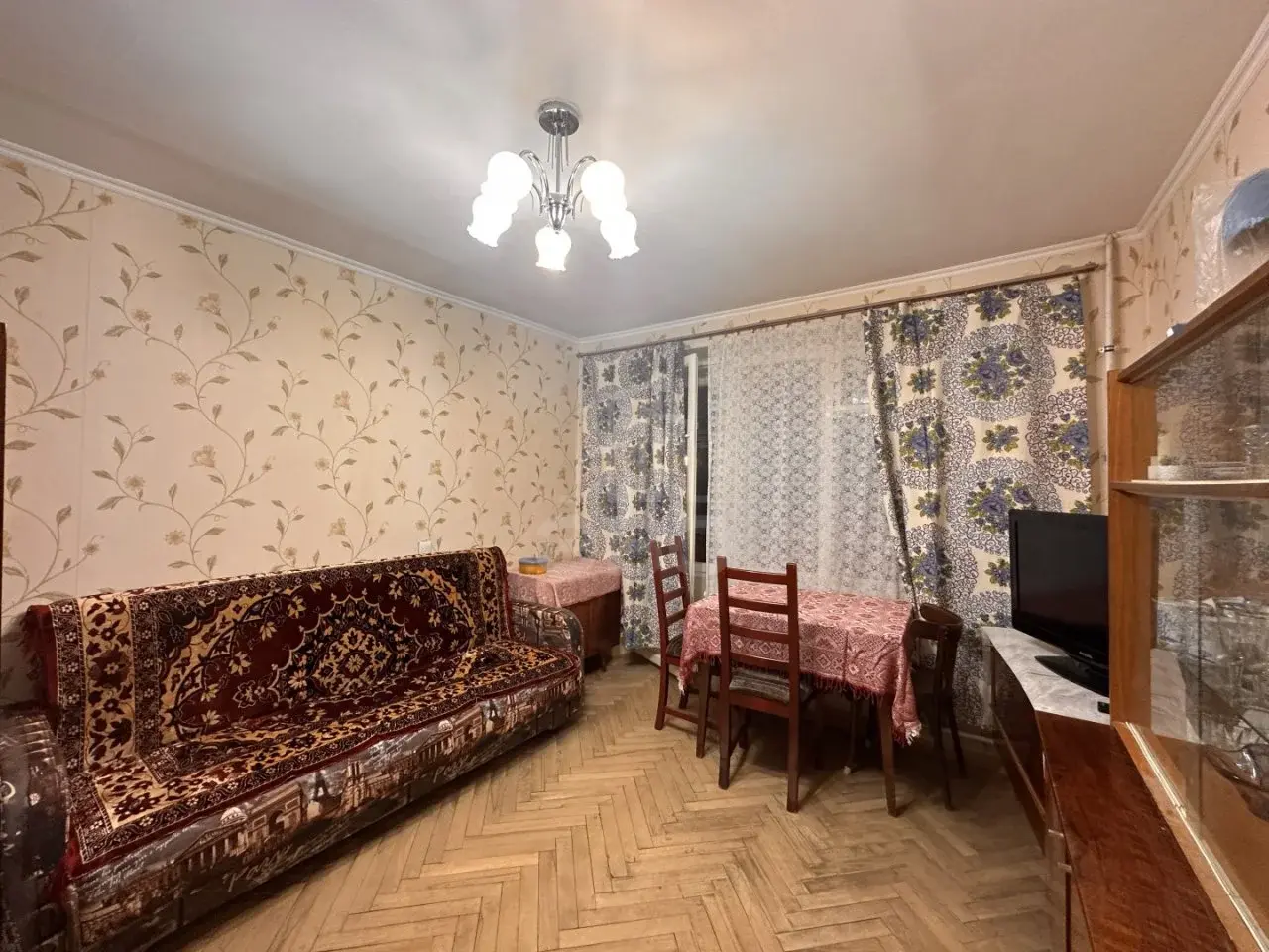 однокомнатная квартира в Санкт-Петербурге по адресу: Ленинградская ул., 14