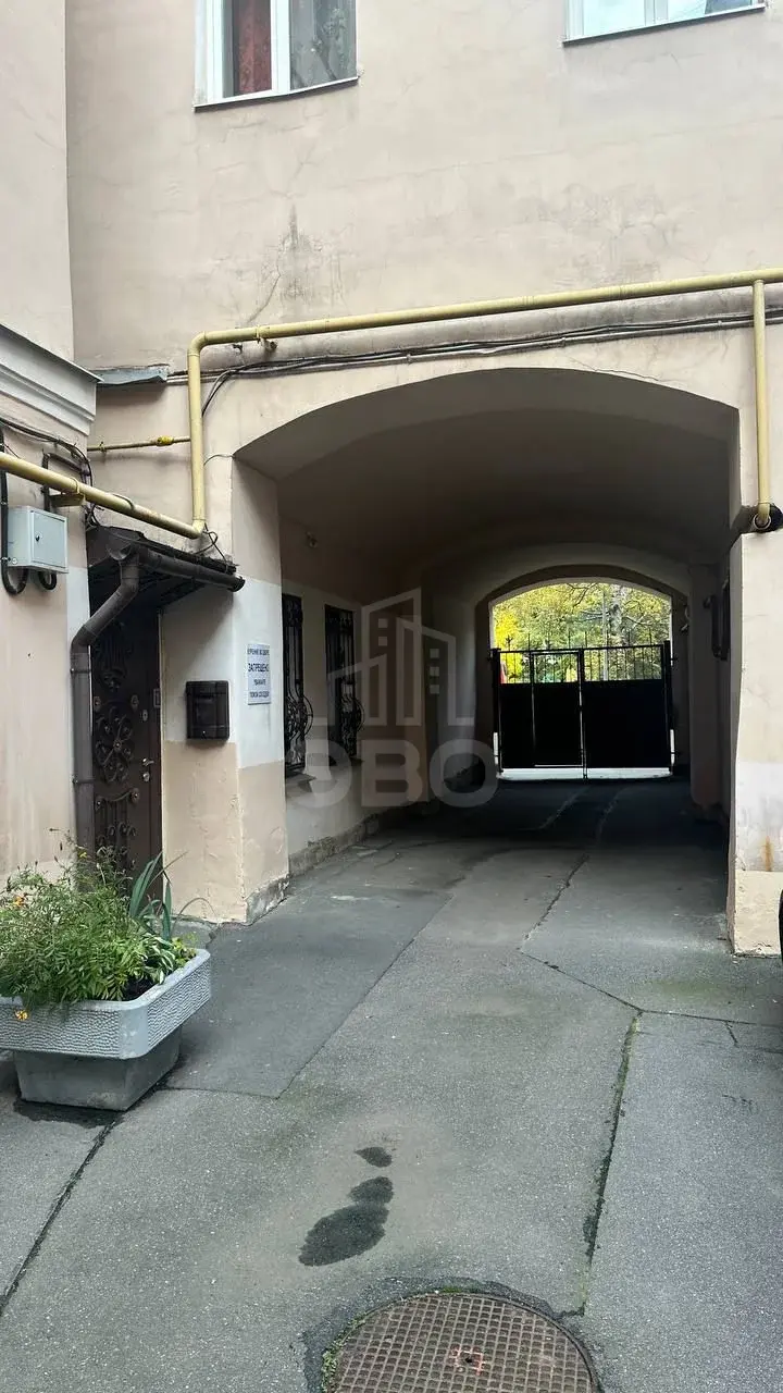 четырехкомнатная квартира в Санкт-Петербурге по адресу: Гороховая ул., 58