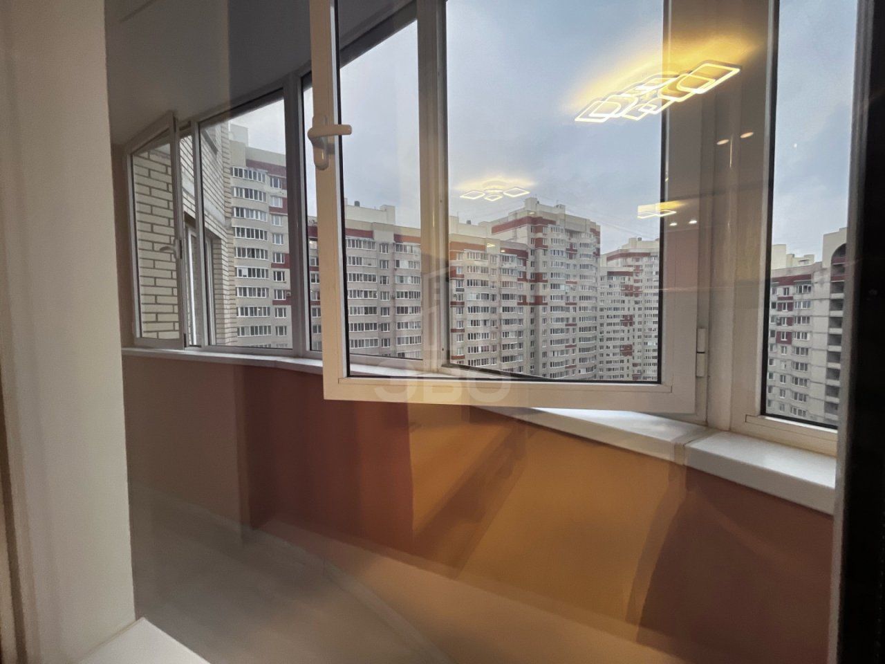 двухкомнатная квартира в Санкт-Петербург по адресу: Ворошилова ул., 29, к 3