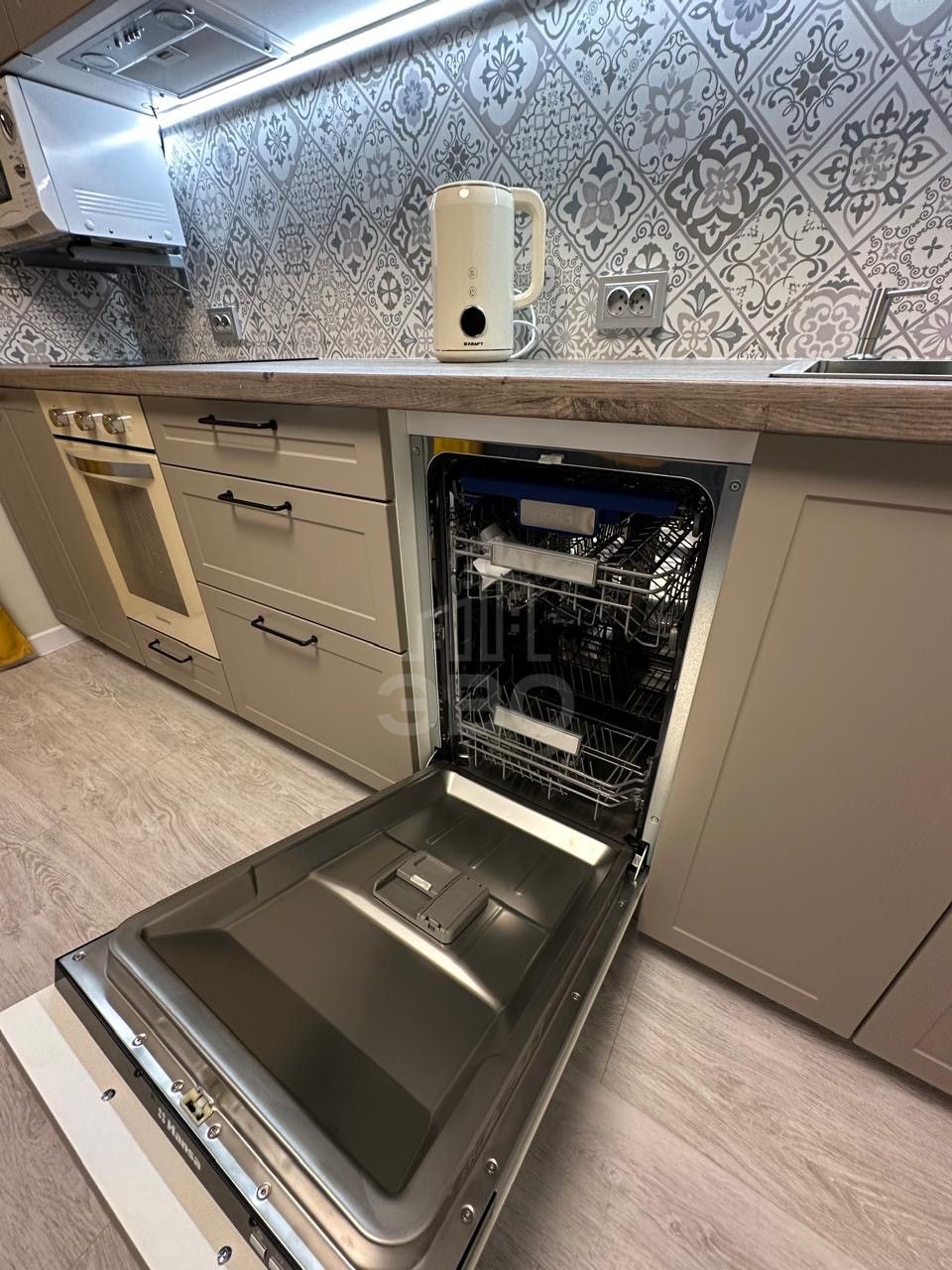 однокомнатная квартира в Санкт-Петербург по адресу: Светлановский проспект, 14