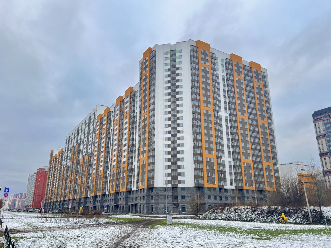 трехкомнатная квартира в Санкт-Петербург по адресу: Ленинский проспект, 68, строение 1