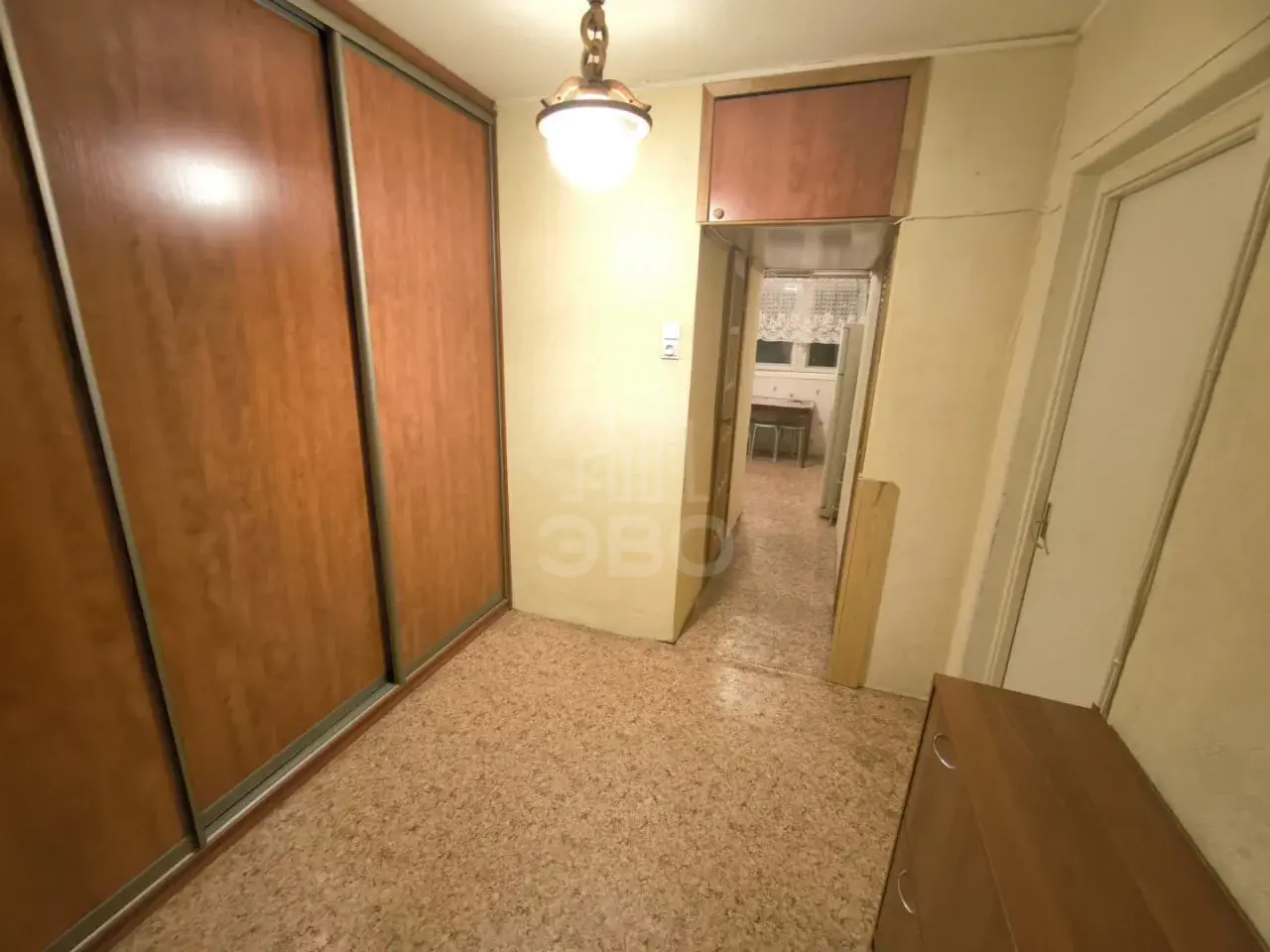 трехкомнатная квартира в Санкт-Петербурге по адресу: Демьяна Бедного ул., 23