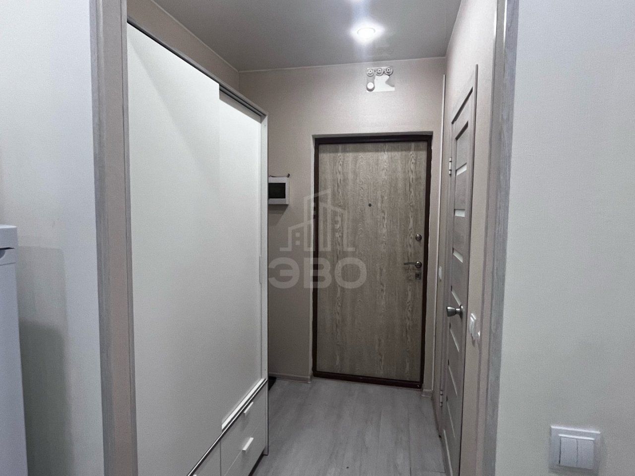 студия в Ленинградская область по адресу: Английская ул., 2