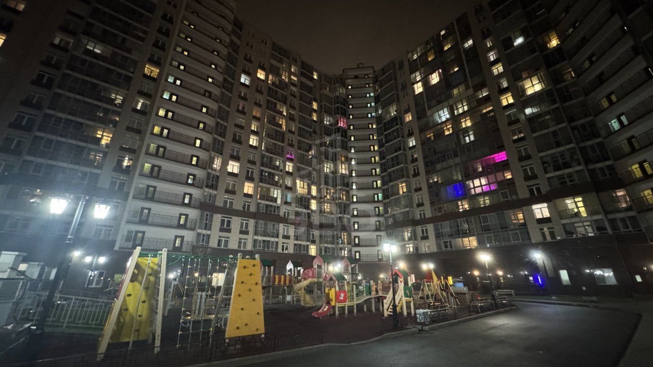 однокомнатная квартира в Санкт-Петербург по адресу: Маршала Блюхера проспект, 9, к 2