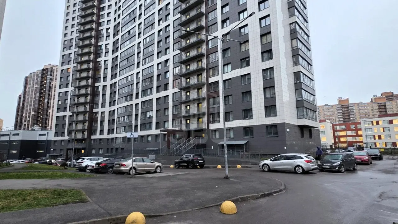 однокомнатная квартира в Ленинградской области по адресу: Екатерининская ул., 6, к 1