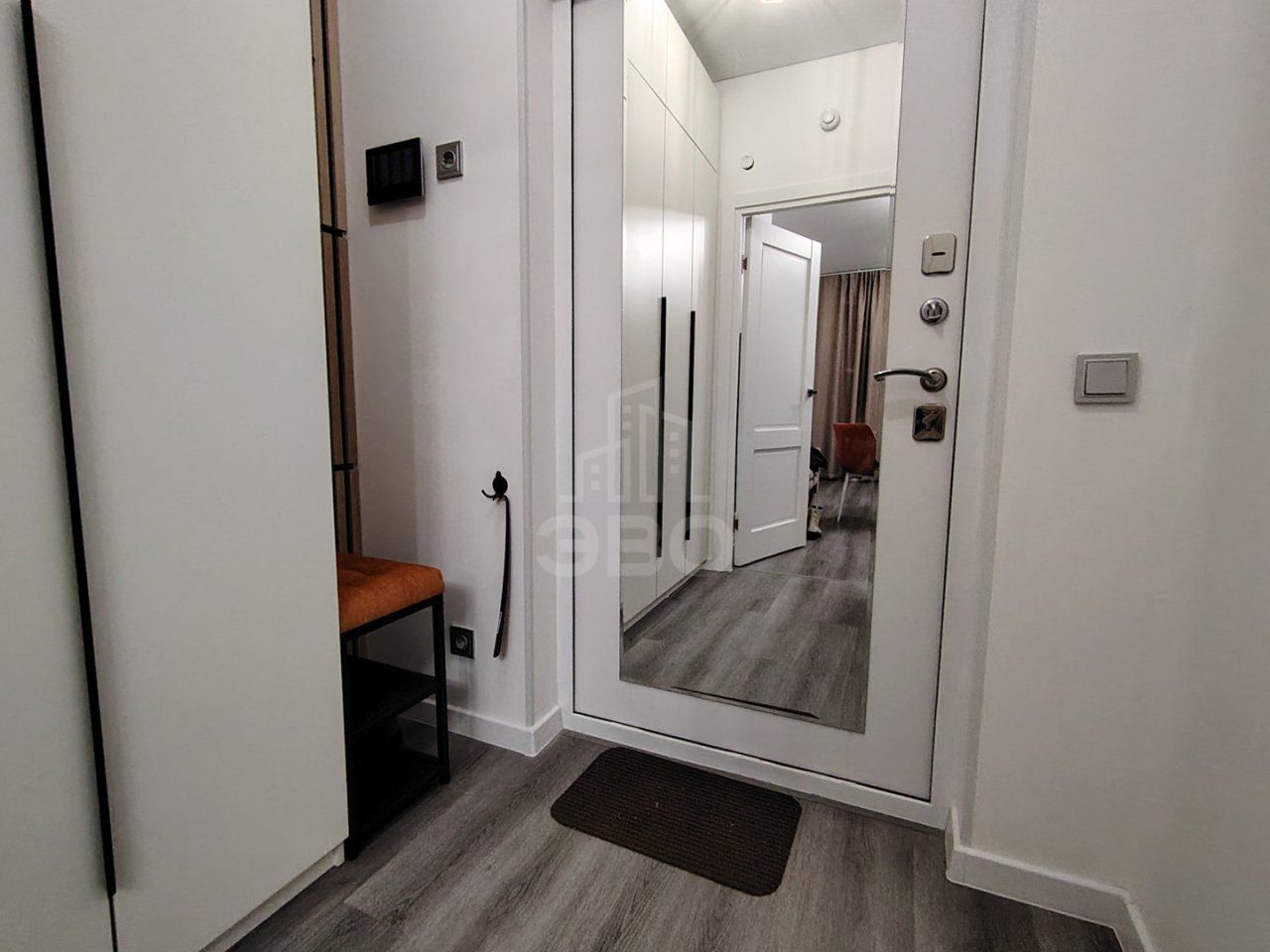 студия в Санкт-Петербург по адресу: Ультрамариновая ул., 5, строение 1