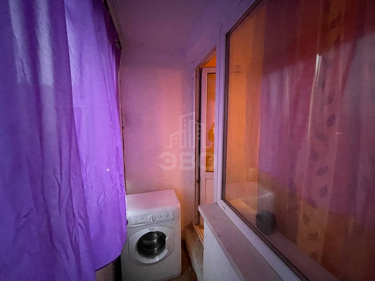 трехкомнатная квартира в Санкт-Петербурге по адресу: Стачек проспект, 105, к к2Ж