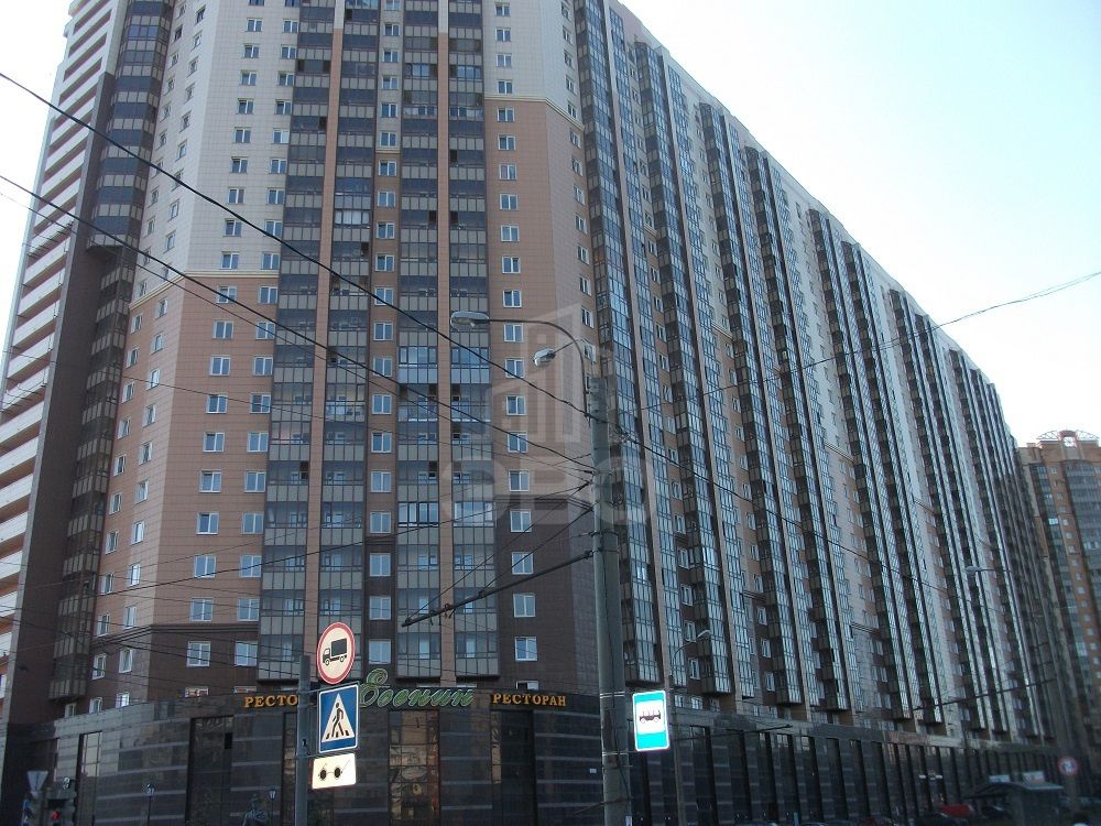 двухкомнатная квартира в Санкт-Петербурге по адресу: Есенина ул., 1, к 1