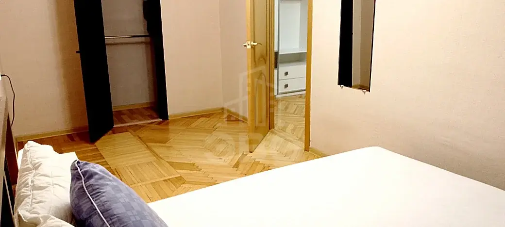 двухкомнатная квартира в Санкт-Петербурге по адресу: Кропоткинская ул., 16/15