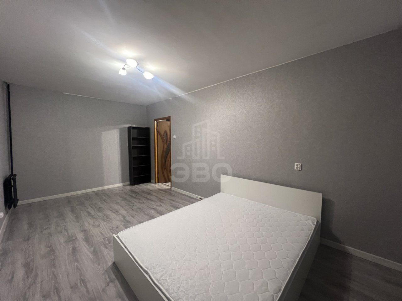 трехкомнатная квартира в Санкт-Петербург по адресу: Демьяна Бедного ул., 30, к 1