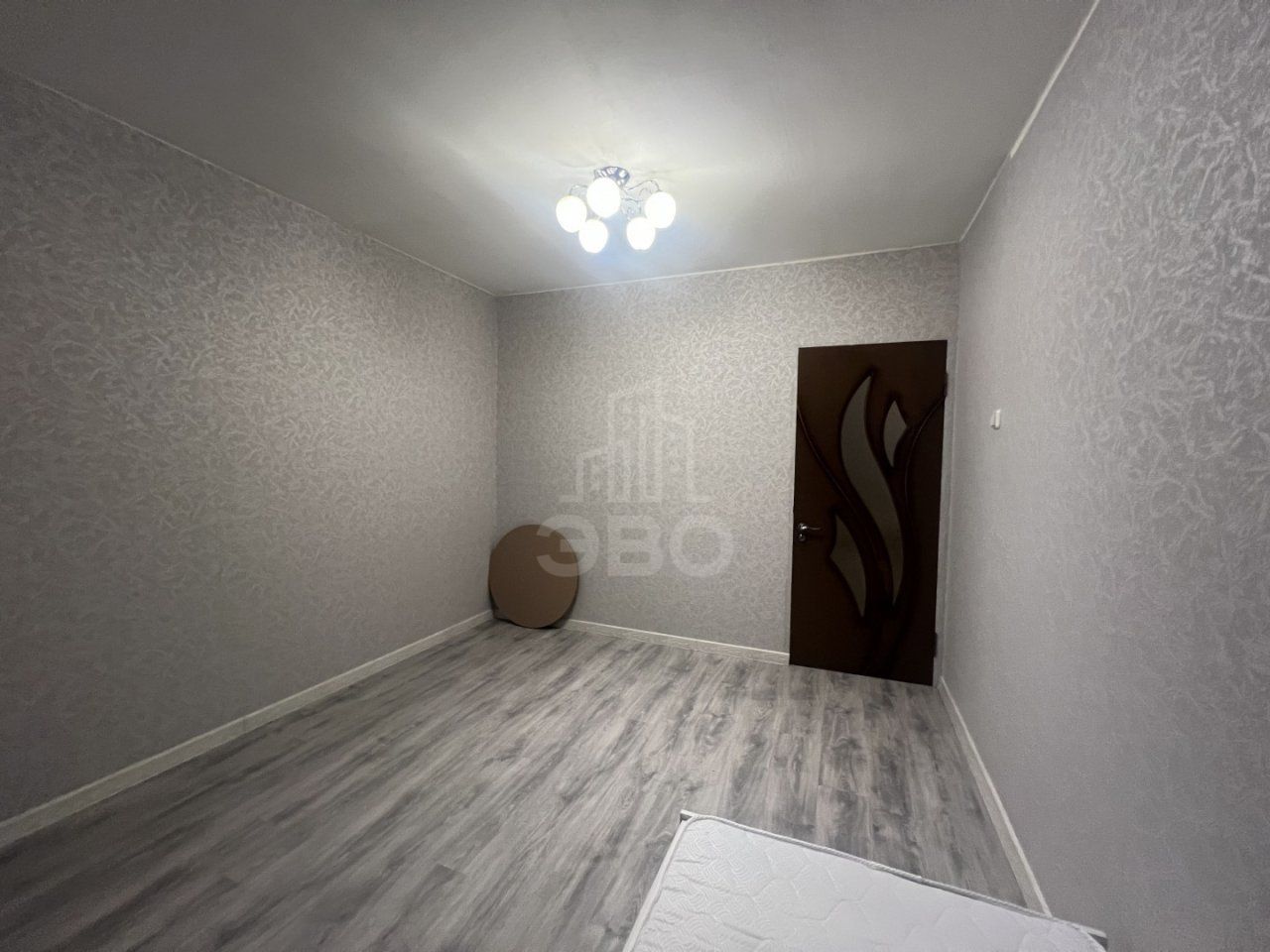 трехкомнатная квартира в Санкт-Петербург по адресу: Демьяна Бедного ул., 30, к 1