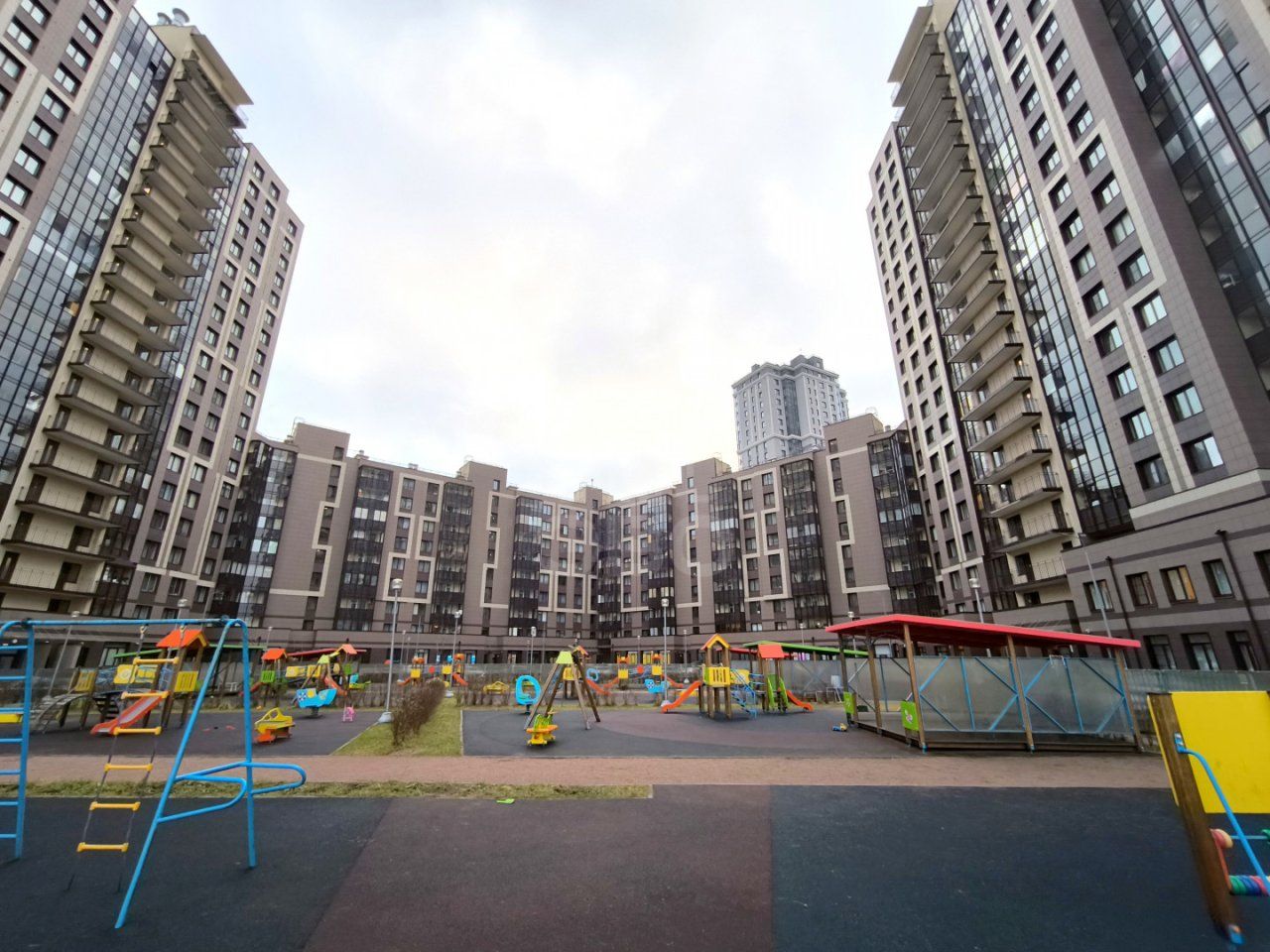 однокомнатная квартира в Санкт-Петербург по адресу: Школьная ул., 17, строение 1