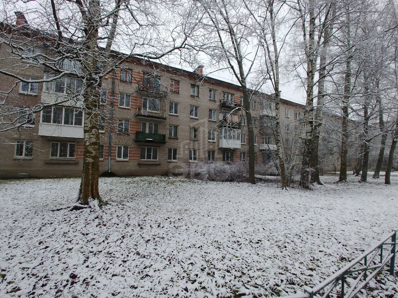 двухкомнатная квартира в Санкт-Петербурге по адресу: Блан-Менильская ул., 1