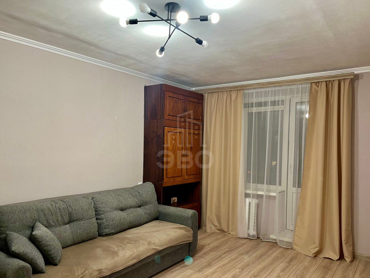 двухкомнатная квартира в Санкт-Петербург по адресу: Школьная ул., 14