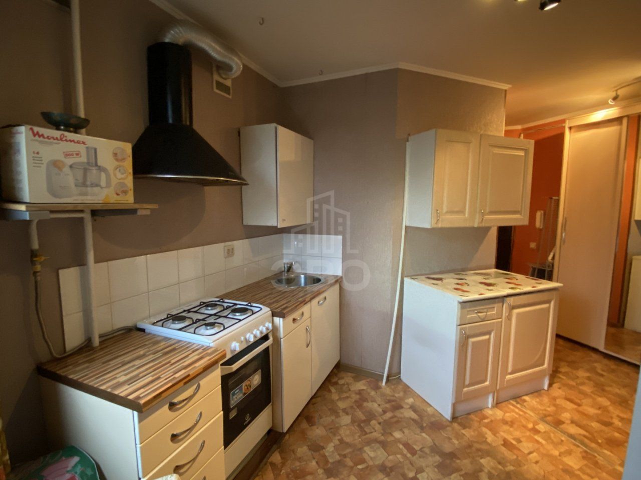 однокомнатная квартира в Санкт-Петербург по адресу: Будапештская ул., 14, к 1