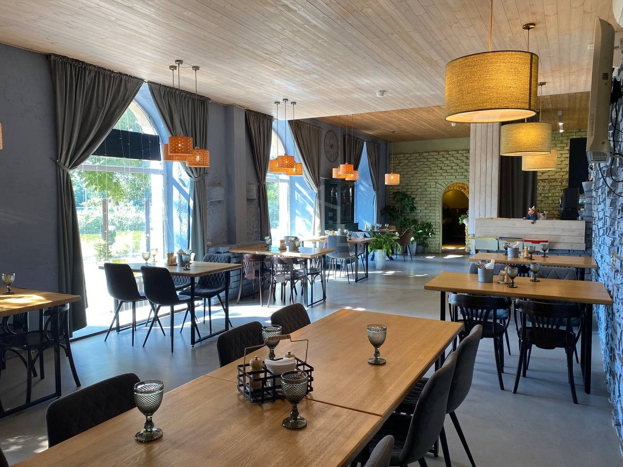 коммерция в Санкт-Петербург по адресу: Приморский проспект, 15, литера а