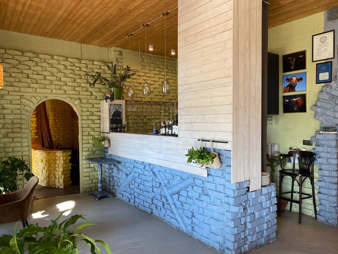 коммерция в Санкт-Петербург по адресу: Приморский проспект, 15, литера а