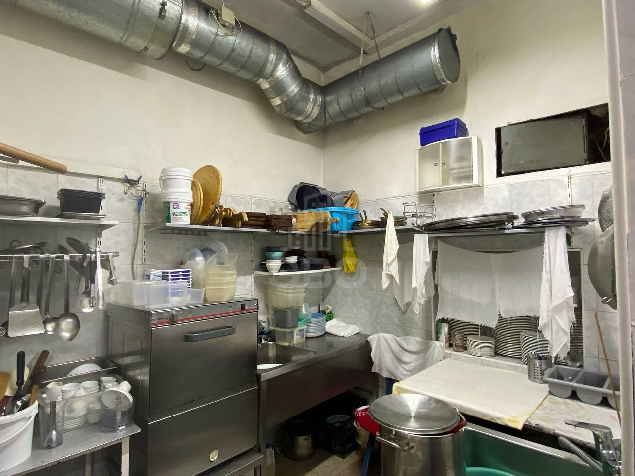 коммерция в Санкт-Петербург по адресу: Приморский проспект, 15, литера а