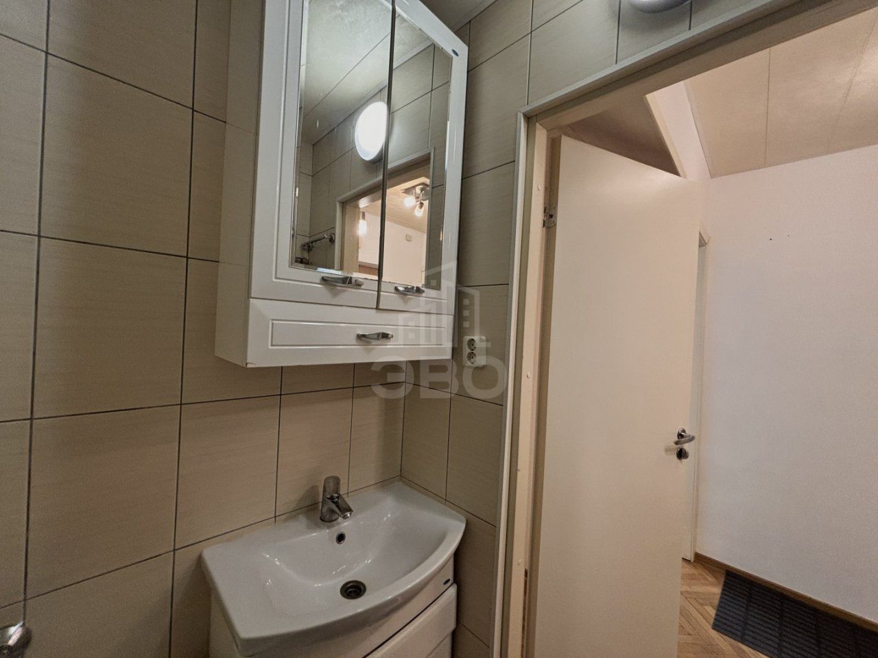 однокомнатная квартира в Санкт-Петербурге по адресу: Калужский пер., 7