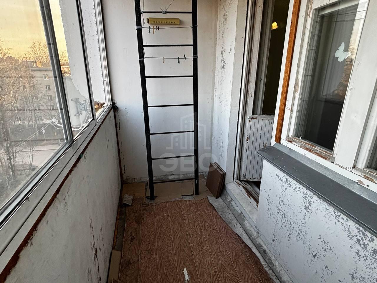 двухкомнатная квартира в Ленинградской области по адресу: Магистральная ул., 10