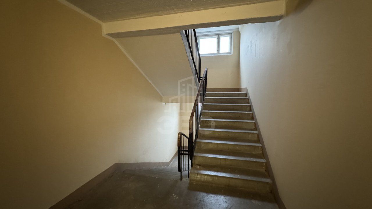 двухкомнатная квартира в Ленинградской области по адресу: Магистральная ул., 10