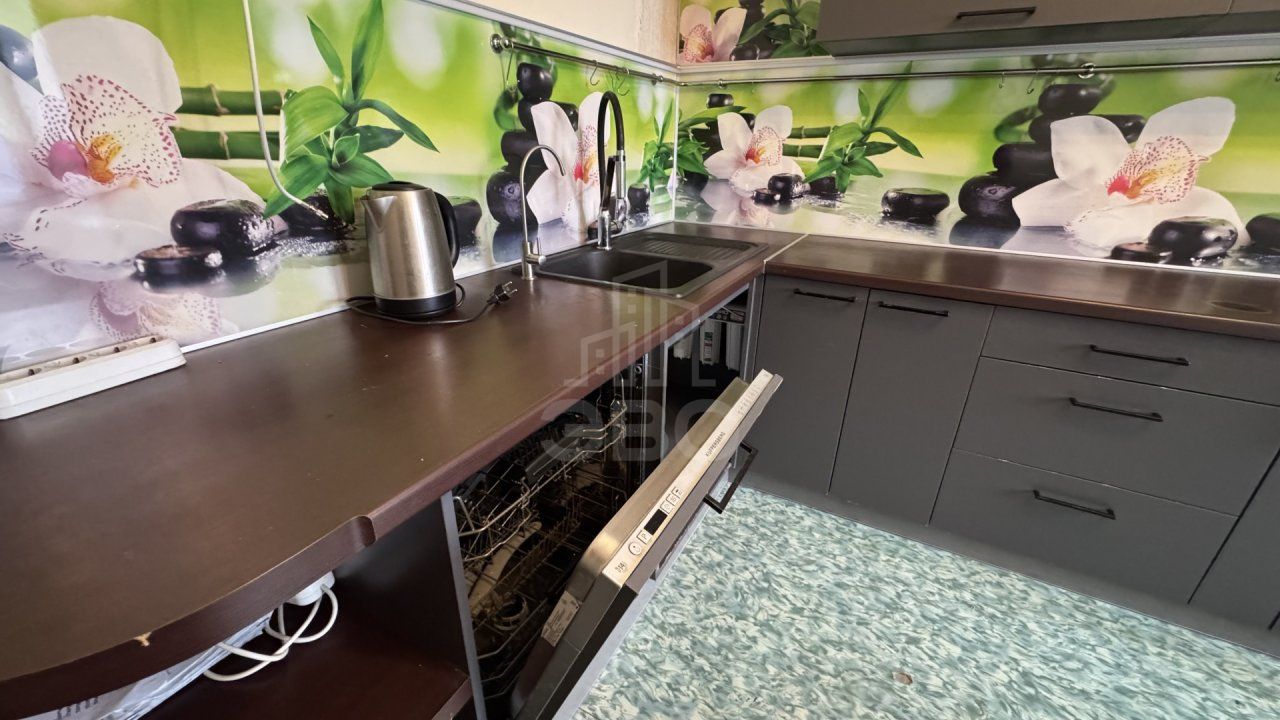 двухкомнатная квартира в Ленинградской области по адресу: Магистральная ул., 10