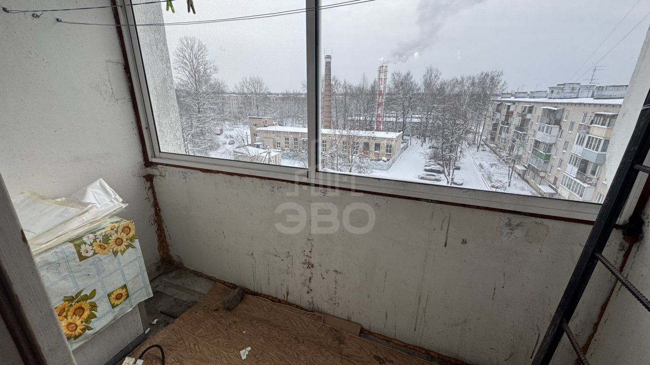 двухкомнатная квартира в Ленинградской области по адресу: Магистральная ул., 10