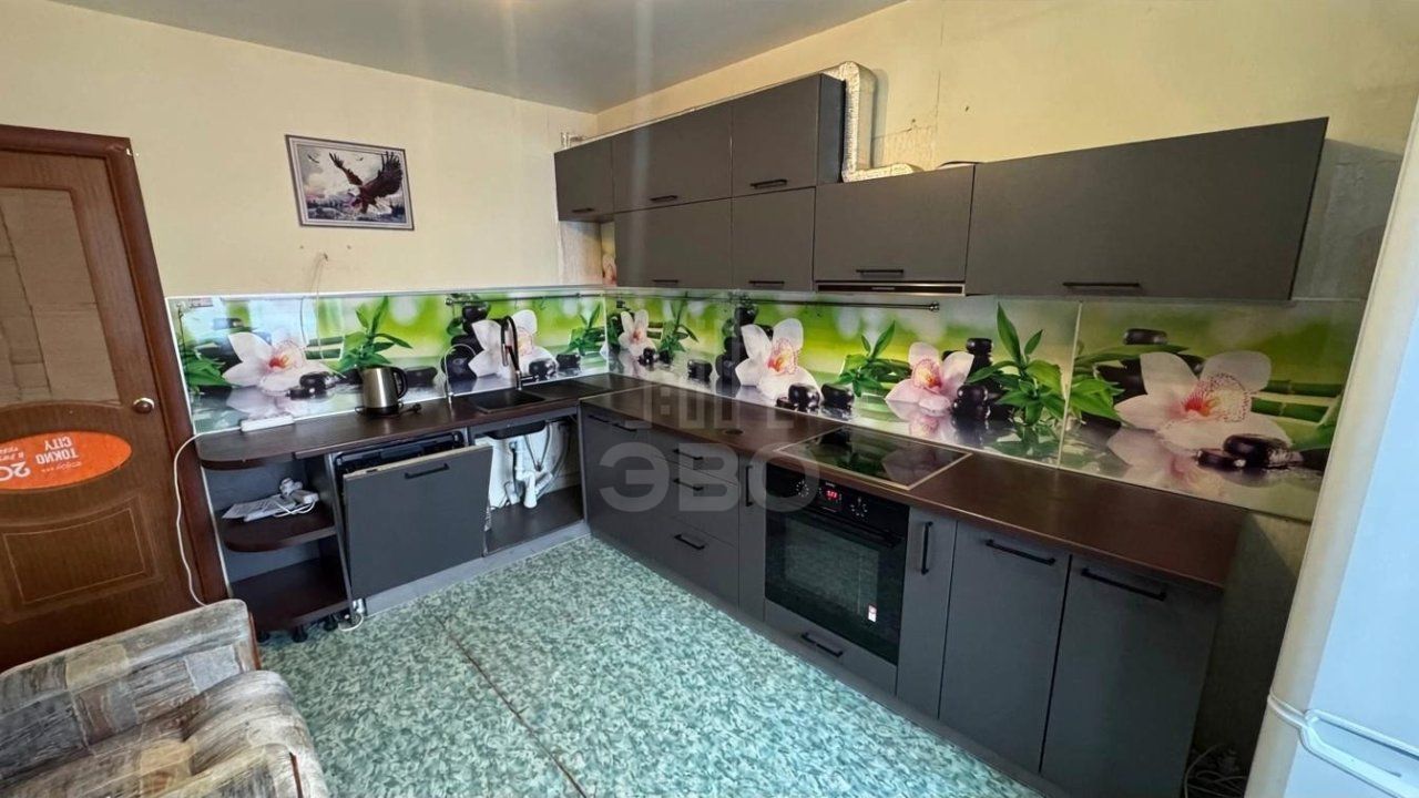 двухкомнатная квартира в Ленинградской области по адресу: Магистральная ул., 10