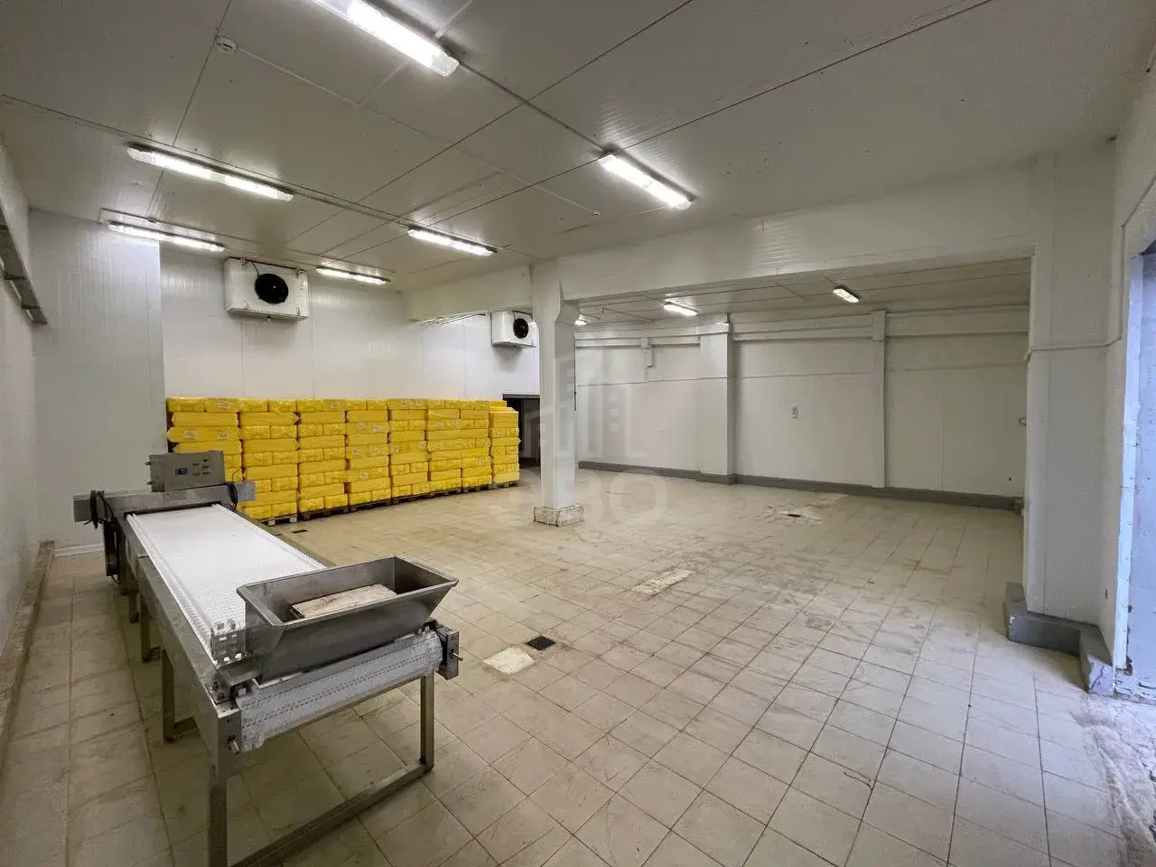 коммерция в Санкт-Петербурге по адресу: Первого Мая ул., 89