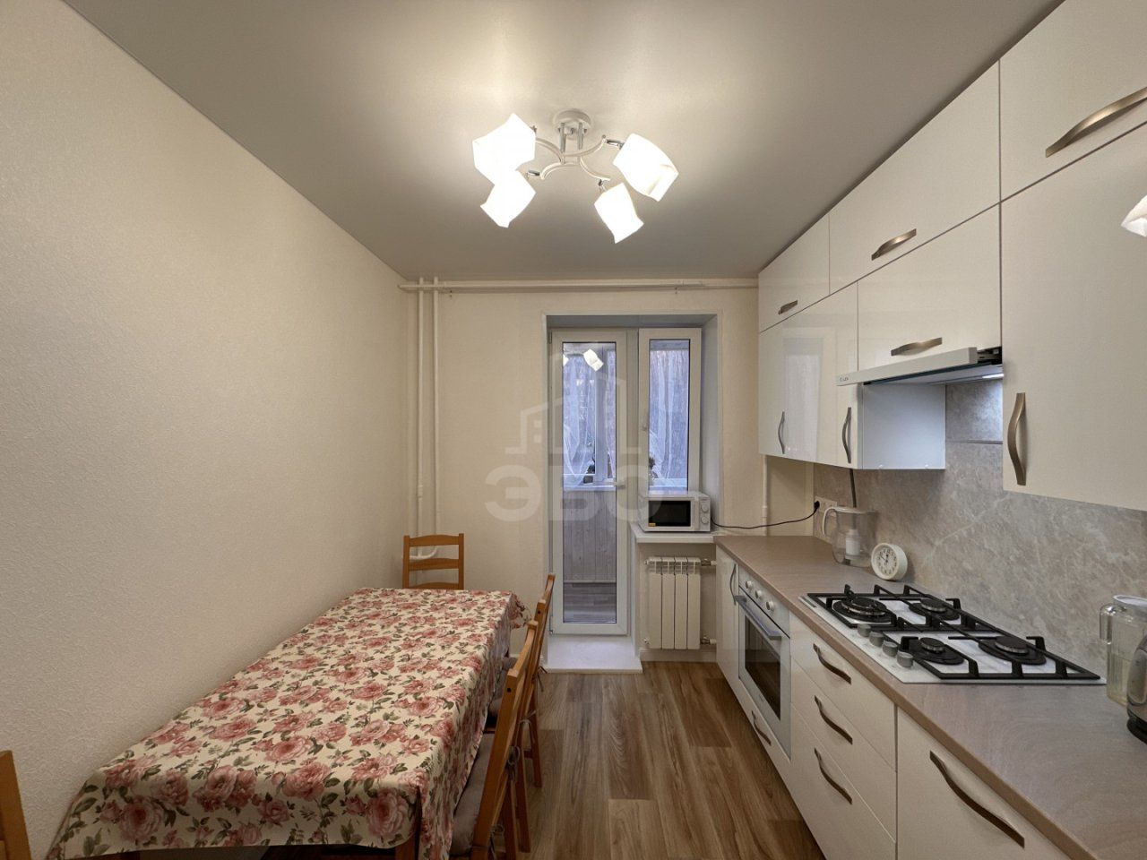 двухкомнатная квартира в Санкт-Петербурге по адресу: Долгоозёрная ул., 1