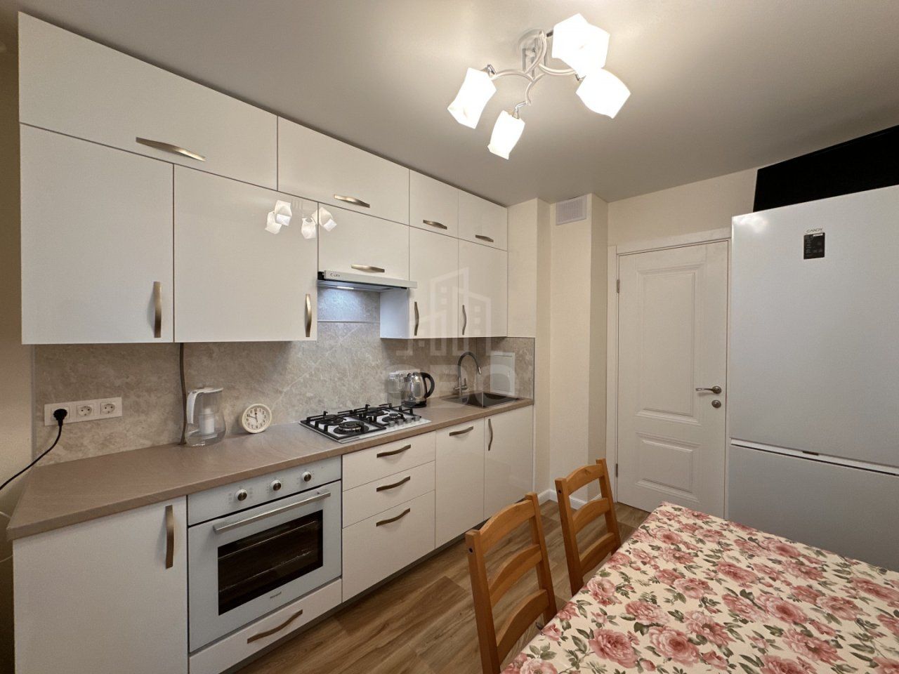 двухкомнатная квартира в Санкт-Петербург по адресу: Долгоозёрная ул., 1