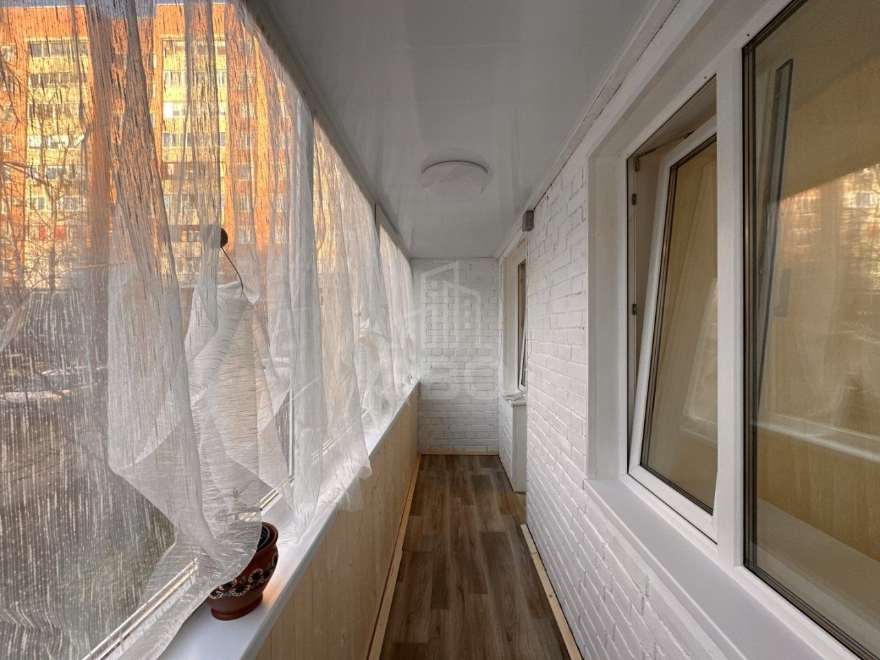 двухкомнатная квартира в Санкт-Петербурге по адресу: Долгоозёрная ул., 1