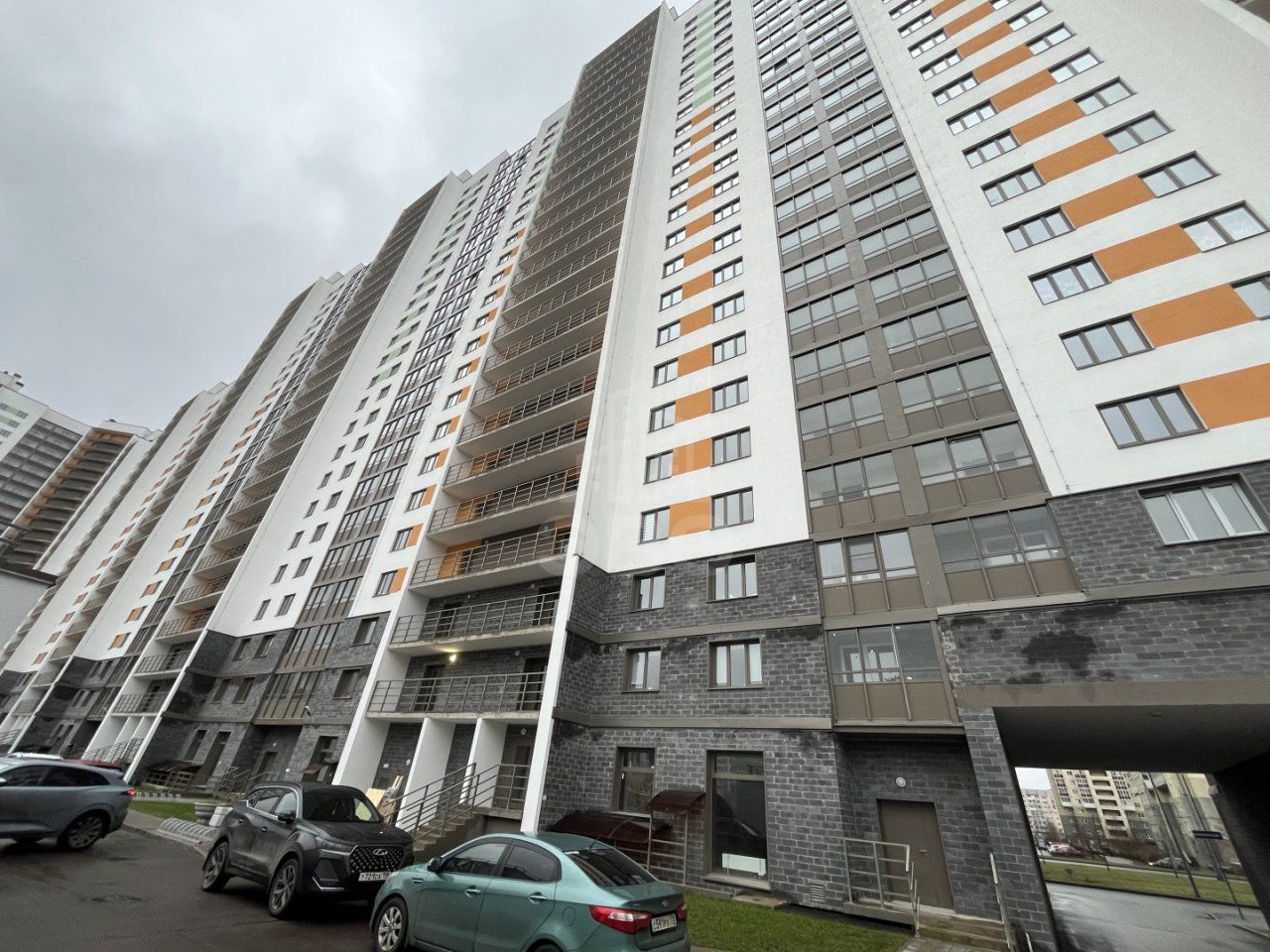 трехкомнатная квартира в Санкт-Петербург по адресу: Ленинский проспект, 68