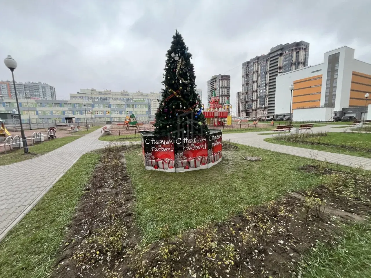 трехкомнатная квартира в Санкт-Петербурге по адресу: Ленинский проспект, 68