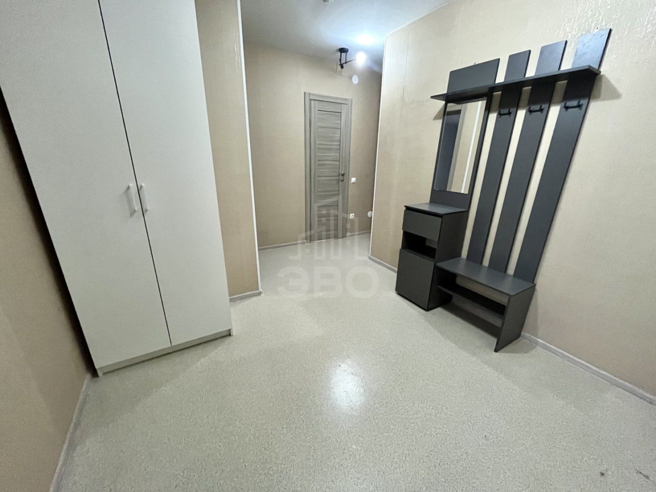 трехкомнатная квартира в Санкт-Петербург по адресу: Ленинский проспект, 68