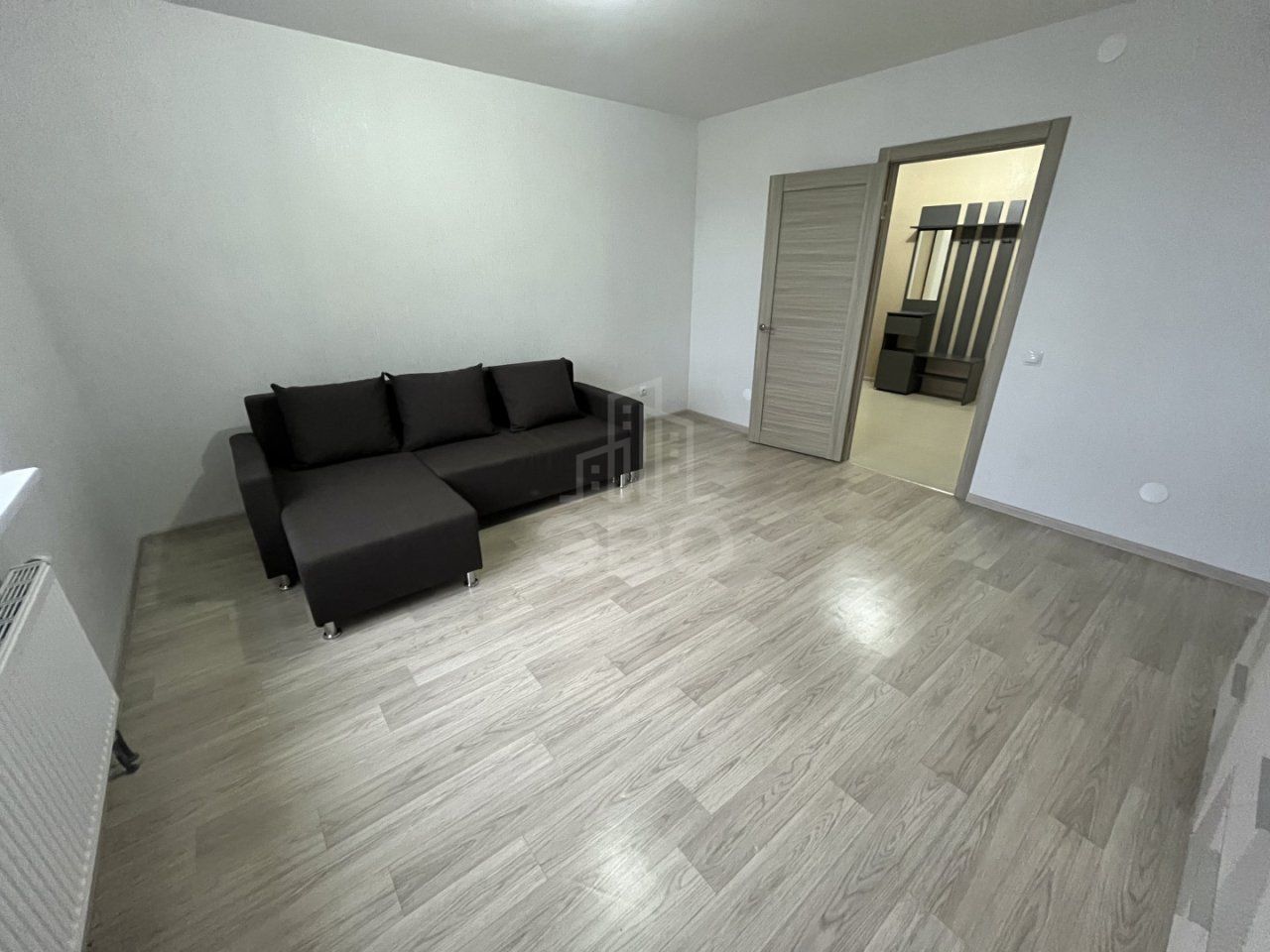 трехкомнатная квартира в Санкт-Петербург по адресу: Ленинский проспект, 68