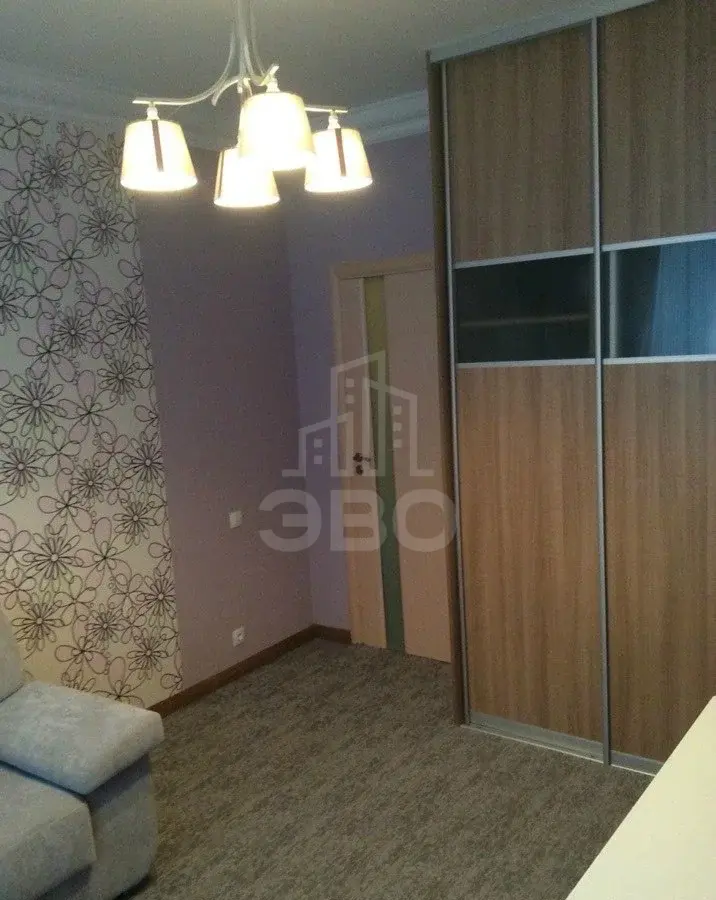 двухкомнатная квартира в Санкт-Петербурге по адресу: Оптиков ул., 45, к 2