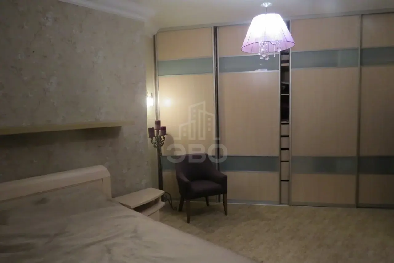 двухкомнатная квартира в Санкт-Петербурге по адресу: Оптиков ул., 45, к 2