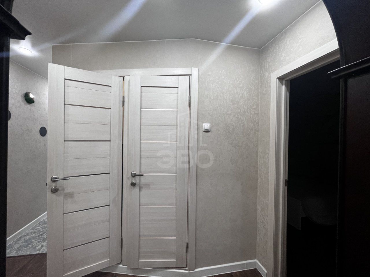 двухкомнатная квартира в Санкт-Петербурге по адресу: Подвойского ул., 28, к 1И