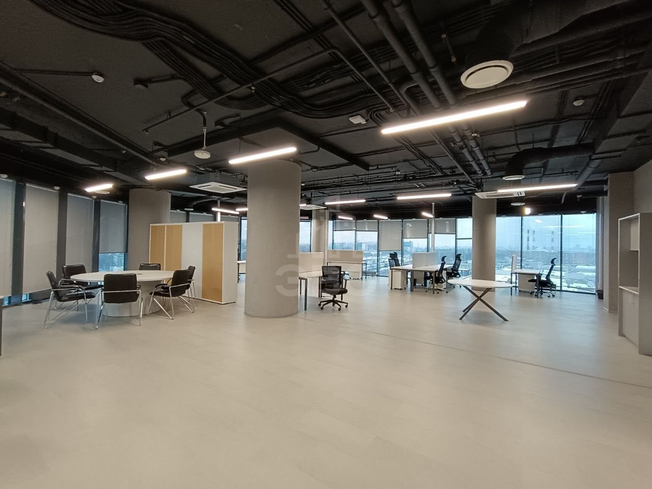 коммерция в Санкт-Петербург по адресу: Зольная ул., 15