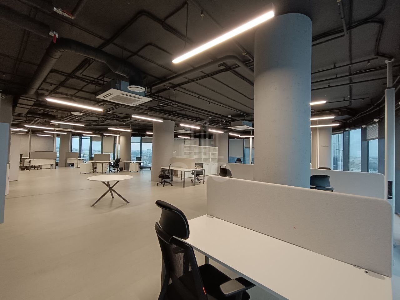 коммерция в Санкт-Петербурге по адресу: Зольная ул., 15