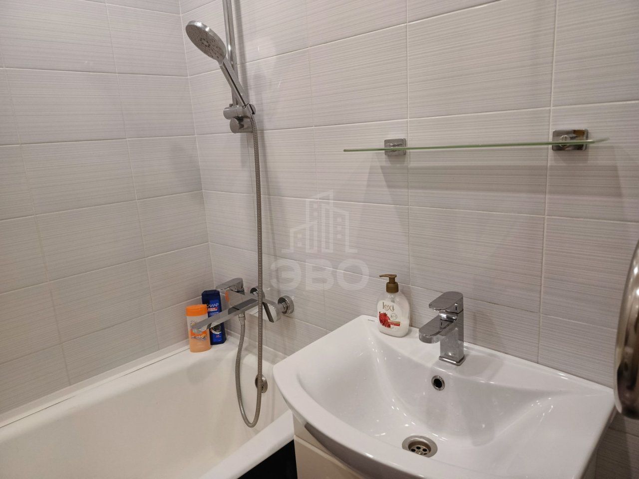 однокомнатная квартира в Санкт-Петербург по адресу: Российский проспект, 14