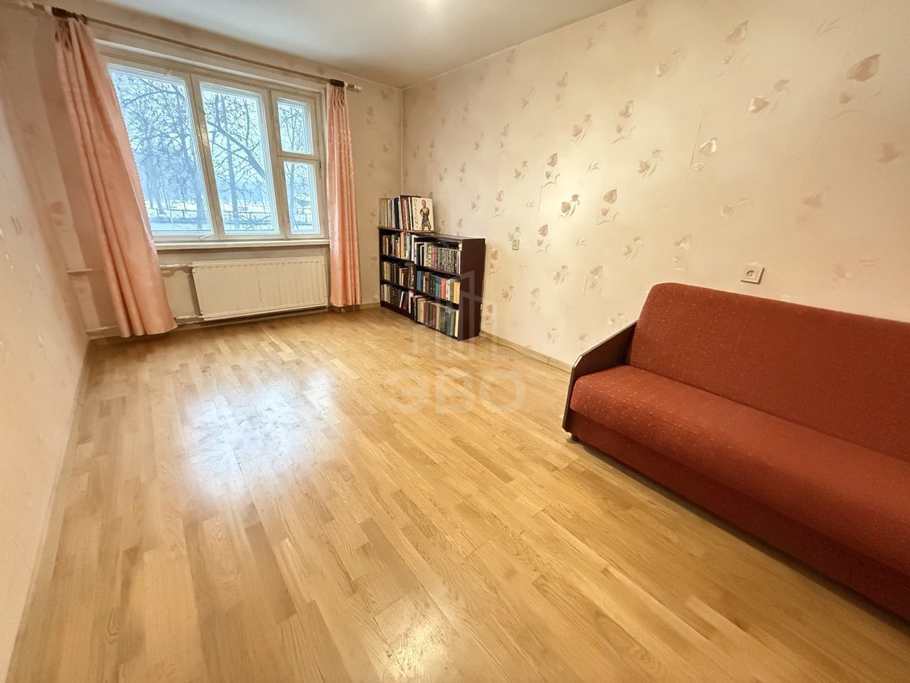 однокомнатная квартира в Санкт-Петербург по адресу: Коммуны ул., 40