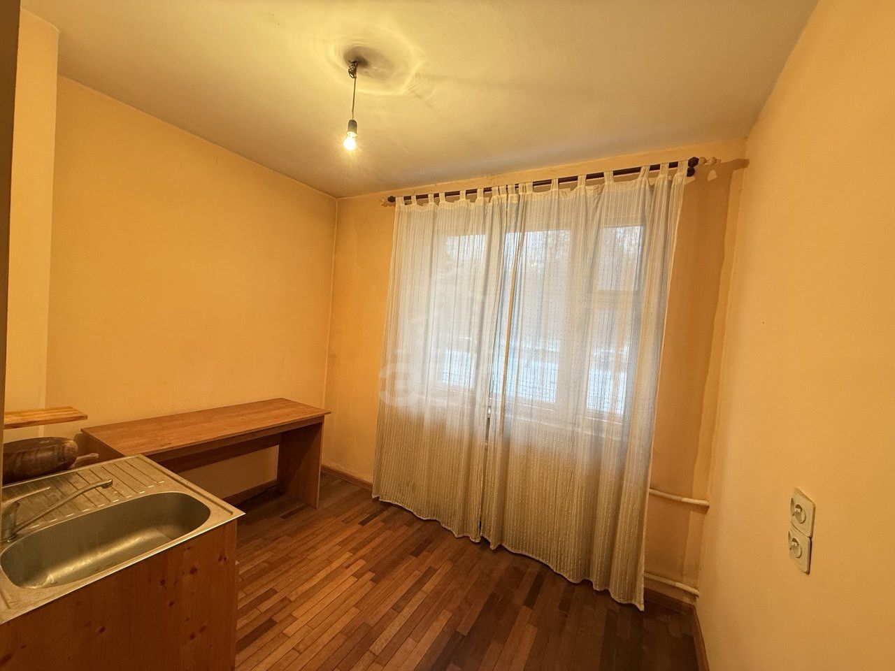 однокомнатная квартира в Санкт-Петербург по адресу: Коммуны ул., 40